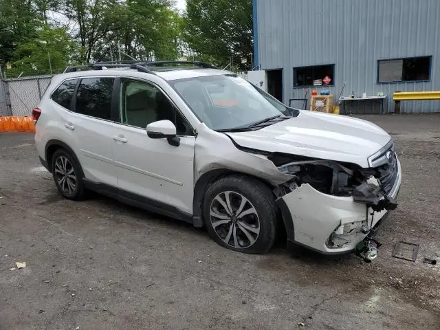 2021 SUBARU FORESTER LIMITED  