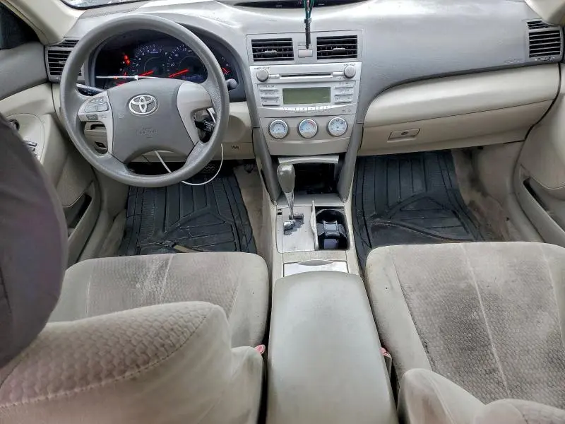 2011 TOYOTA CAMRY BASE  