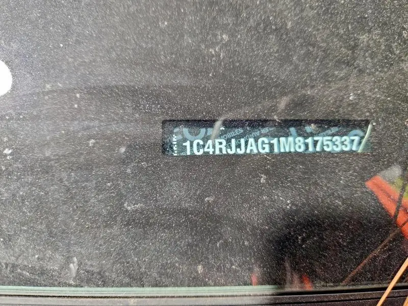 2021 JEEP GRAND CHEROKEE L LAREDO  