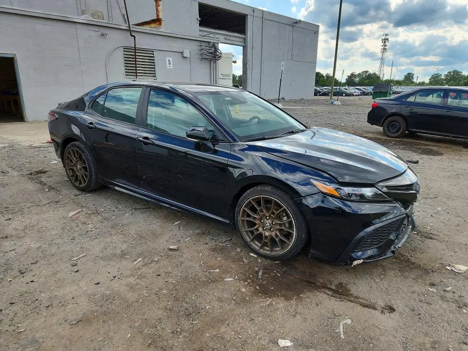 2023 TOYOTA CAMRY SE NIGHTSHADE  