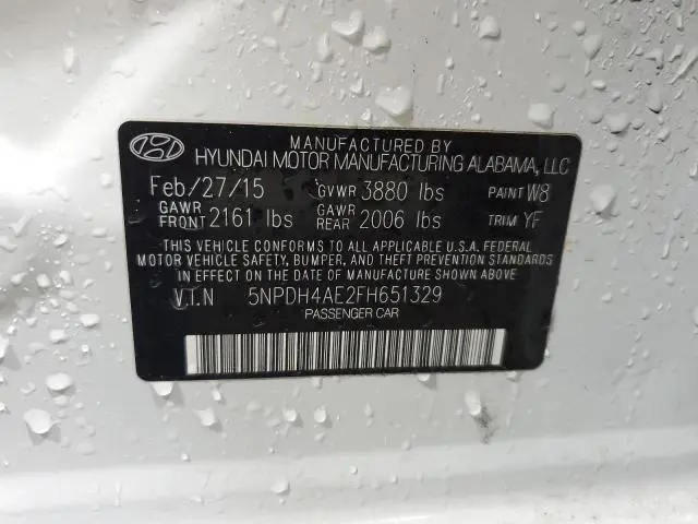 2015 HYUNDAI ELANTRA SE  