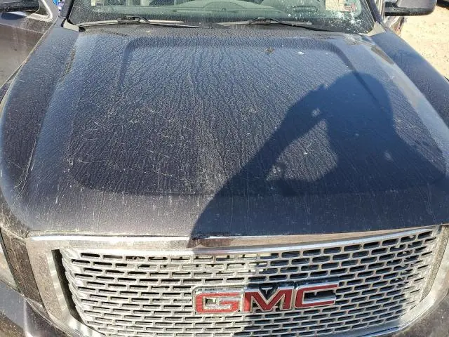 2016 GMC YUKON XL DENALI  