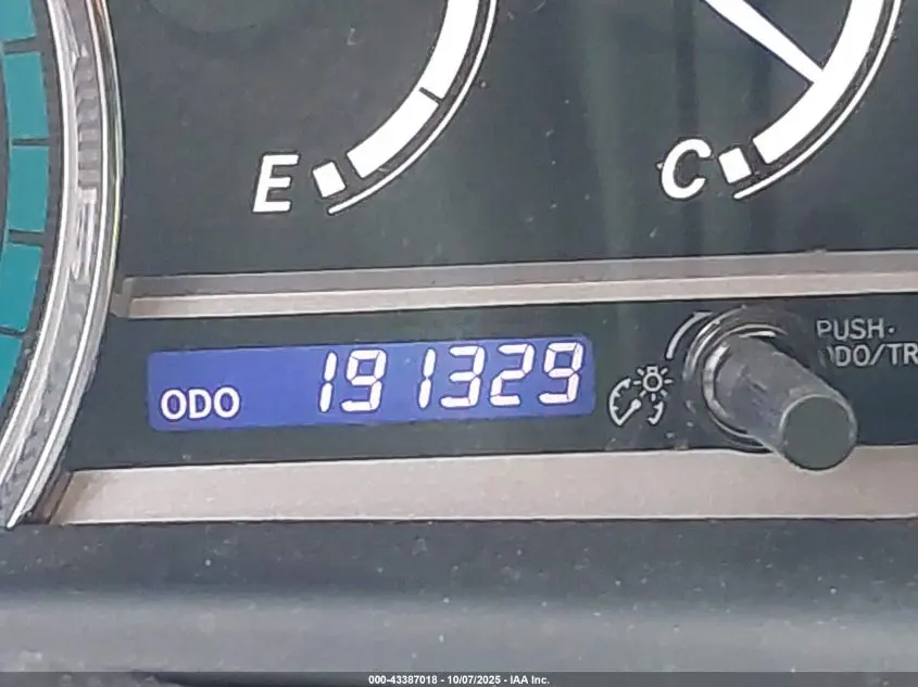 2013 TOYOTA VENZA LE V6