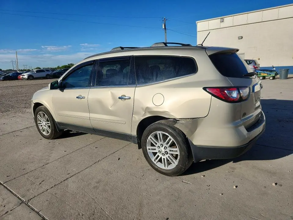 2015 CHEVROLET TRAVERSE LT  