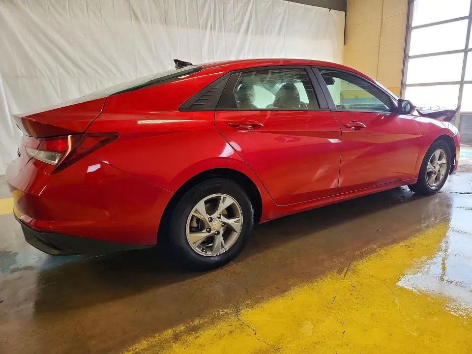 2021 HYUNDAI ELANTRA SE  