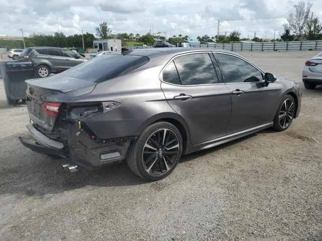 2019 TOYOTA CAMRY XSE  