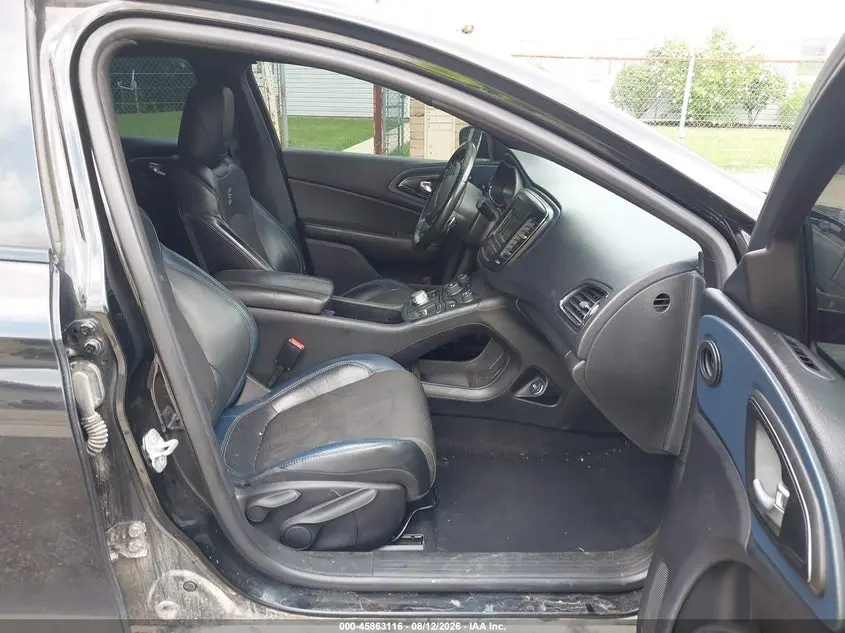 2016 CHRYSLER 200 S