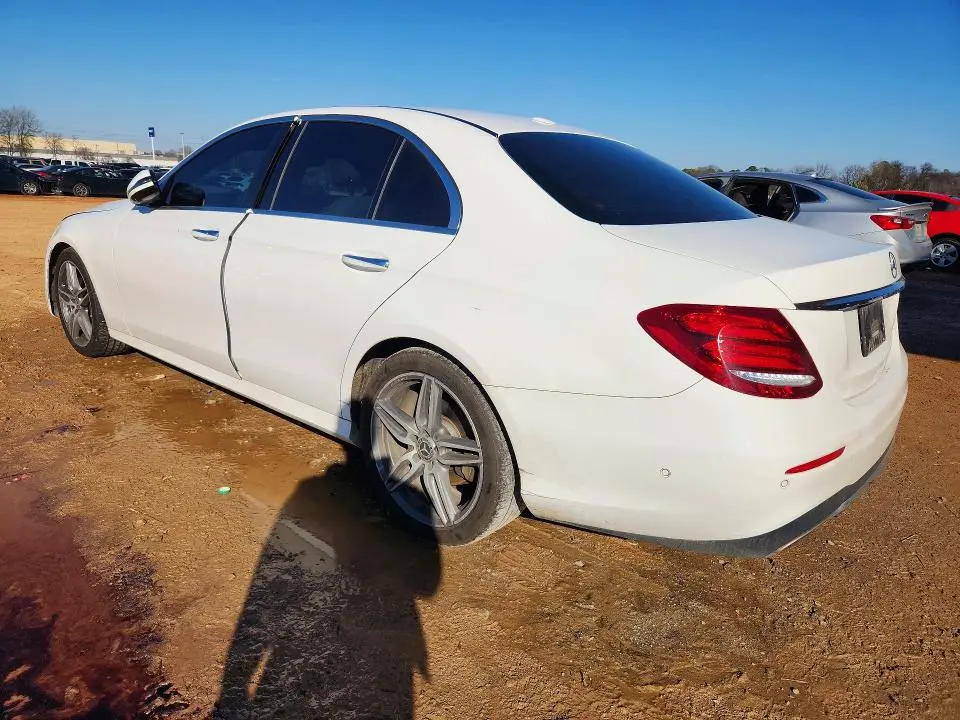 2017 MERCEDES-BENZ E 300  