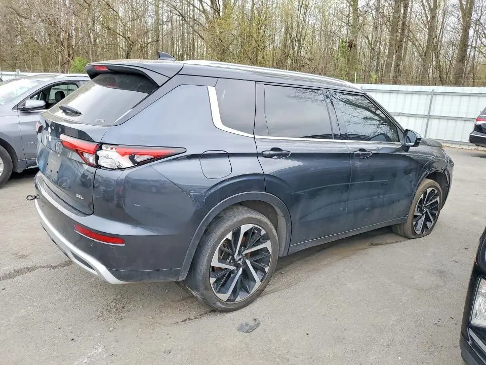 2024 MITSUBISHI OUTLANDER SEL  