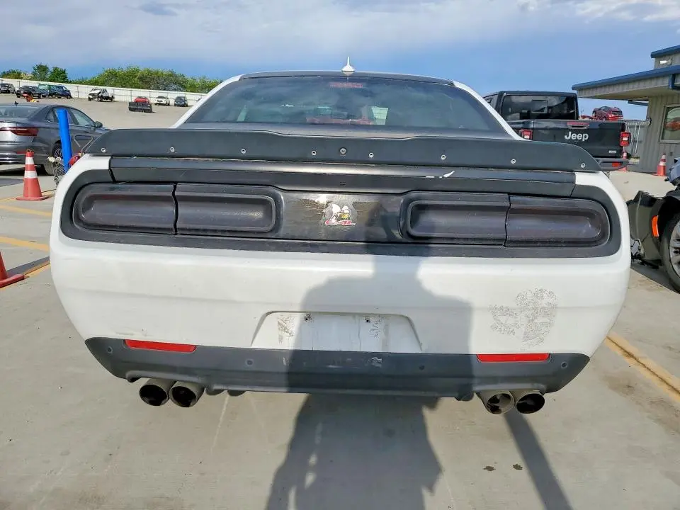2016 DODGE CHALLENGER R  