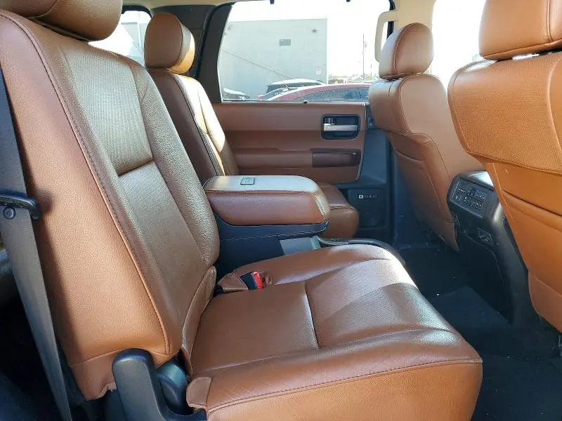 2014 TOYOTA SEQUOIA PLATINUM  
