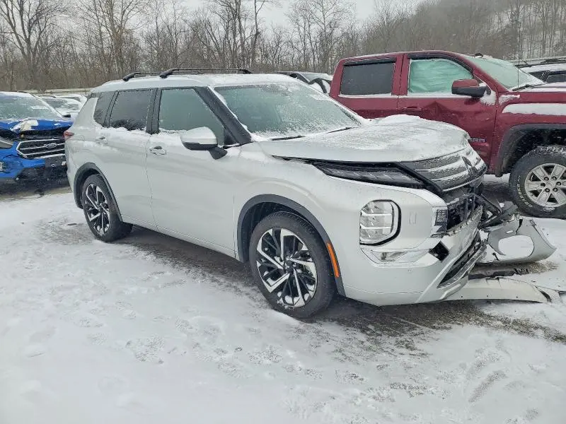 2022 MITSUBISHI OUTLANDER SEL  