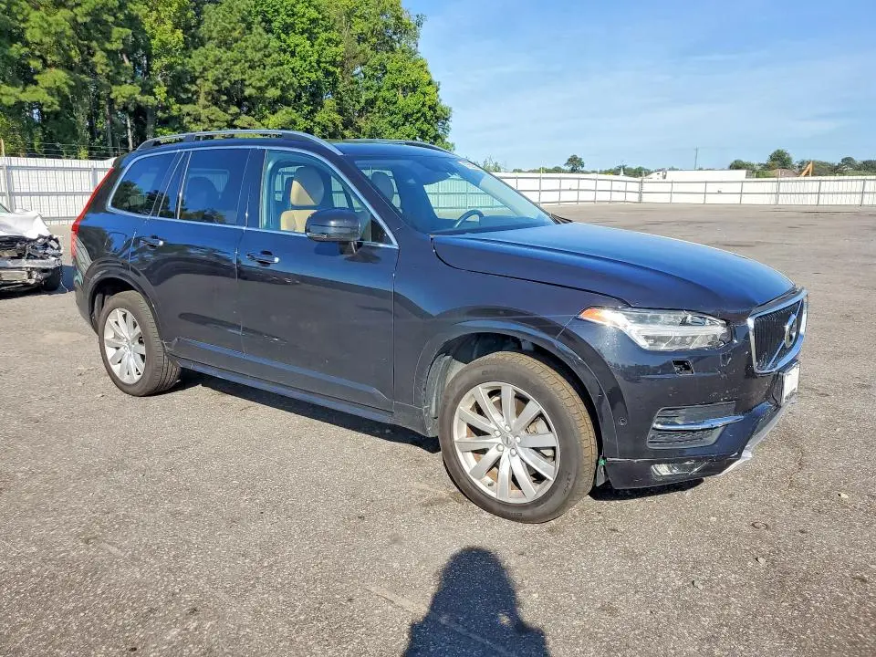 2016 VOLVO XC90 T6  