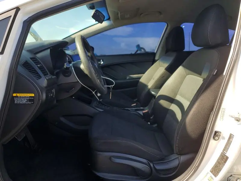 2014 KIA FORTE LX  