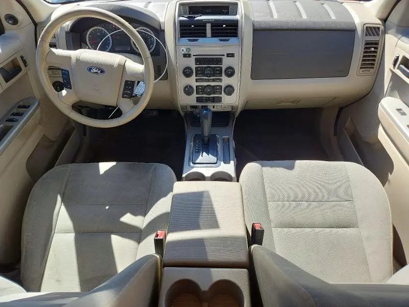 2012 FORD ESCAPE XLT  