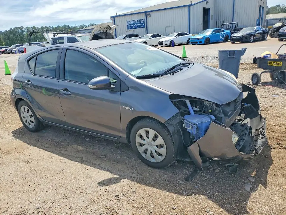 2012 TOYOTA PRIUS C TWO  