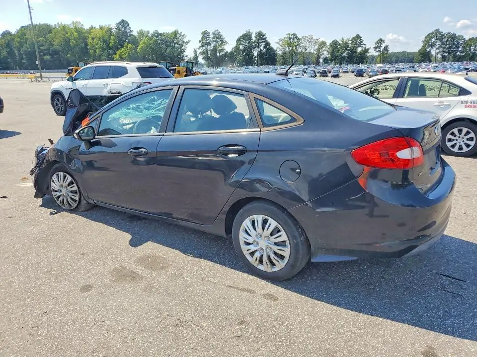 2013 FORD FIESTA SE  
