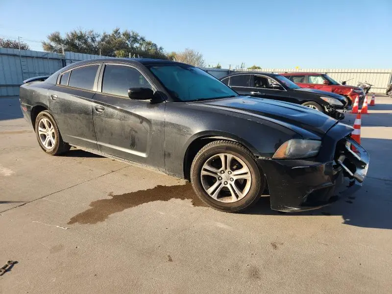 2014 DODGE CHARGER SXT  