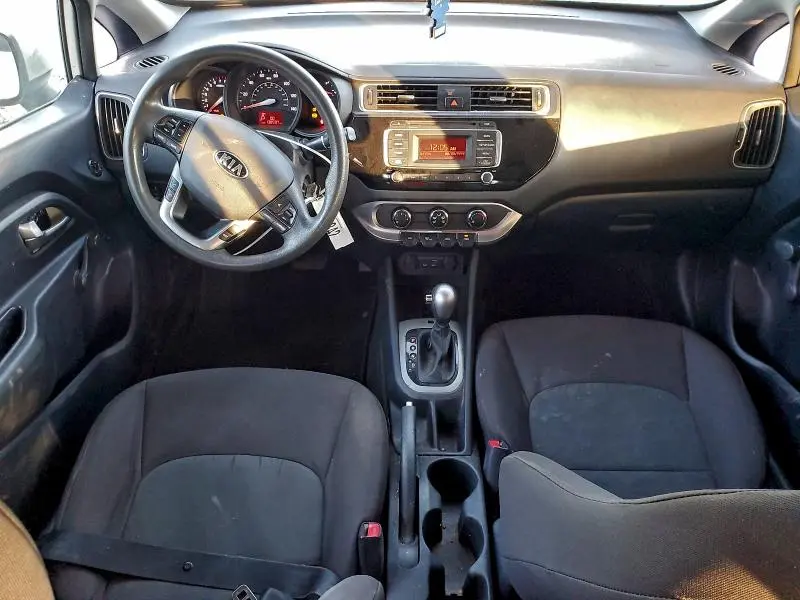 2016 KIA RIO LX  