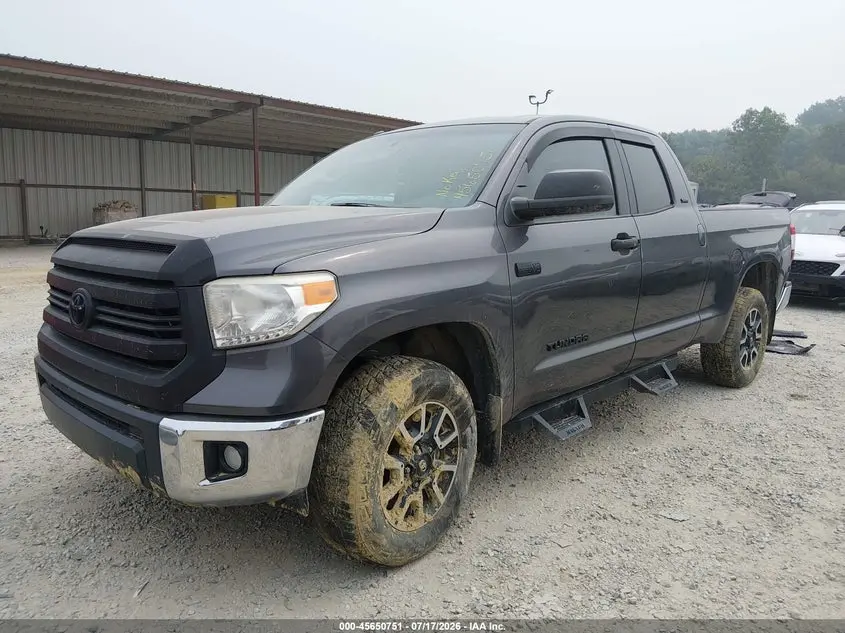 2017 TOYOTA TUNDRA SR5 5.7L V8