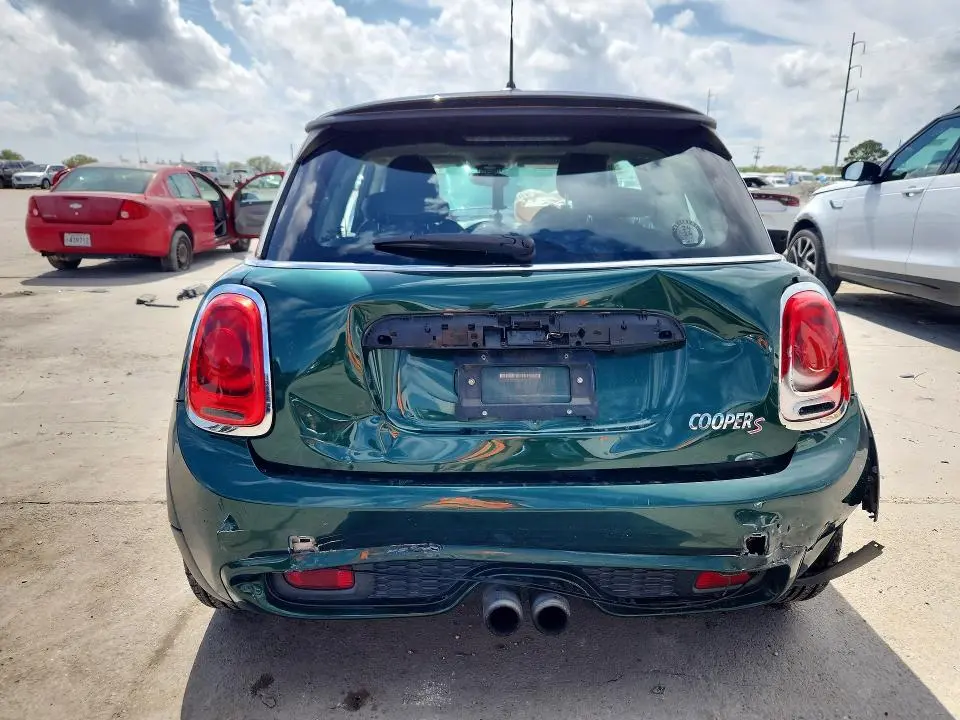 2014 MINI COOPER S  