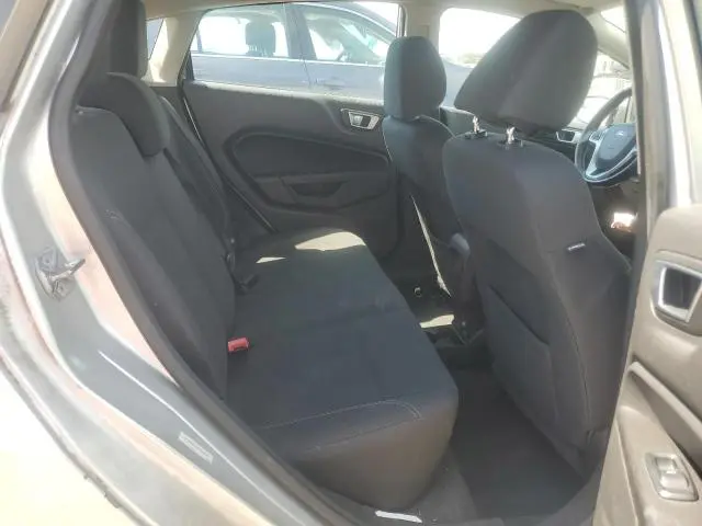 2015 FORD FIESTA SE  