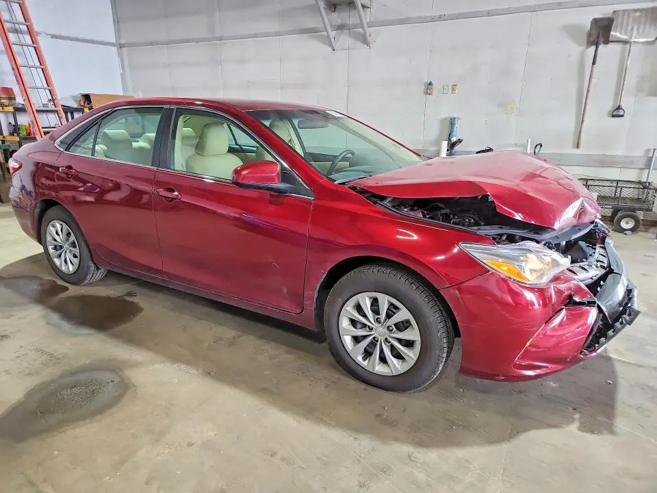 2017 TOYOTA CAMRY LE  