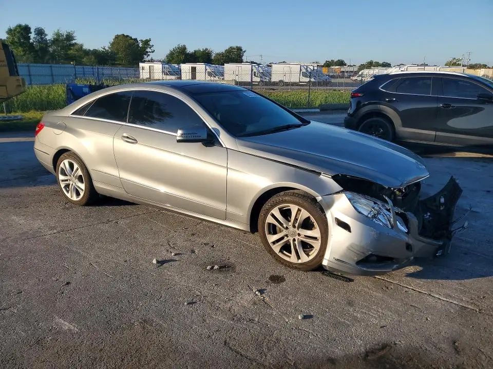 2010 MERCEDES-BENZ E 350  