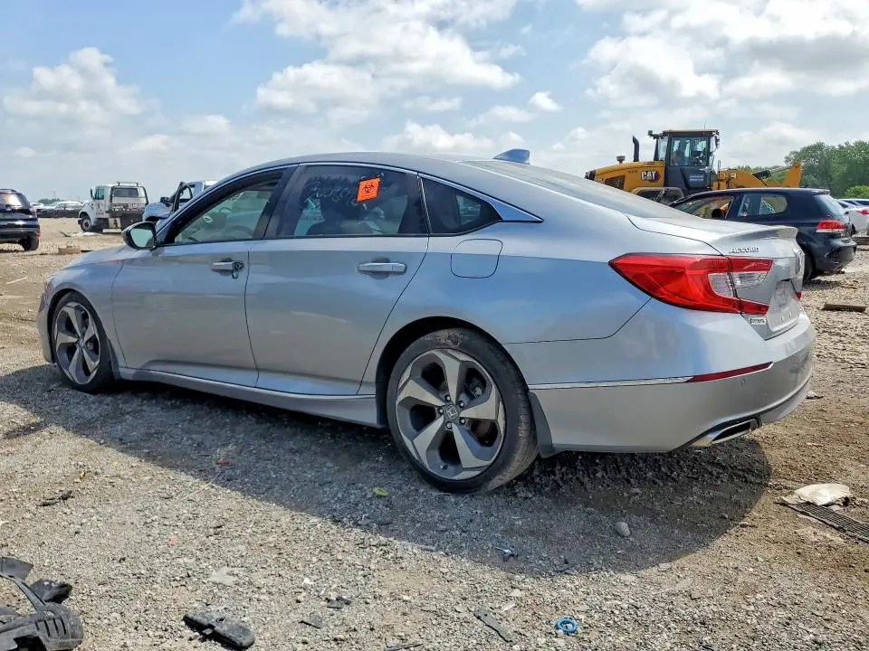 2018 HONDA ACCORD TOURING  
