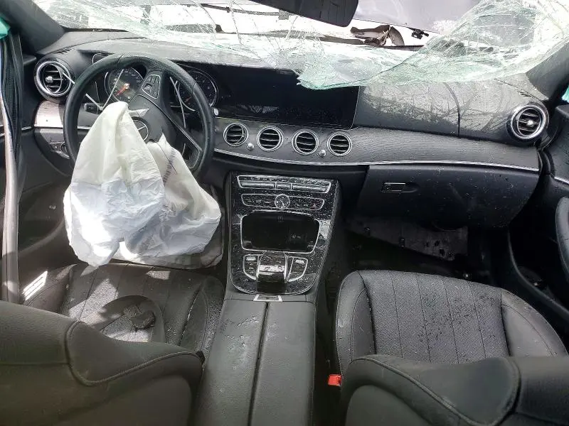 2017 MERCEDES-BENZ E 300  