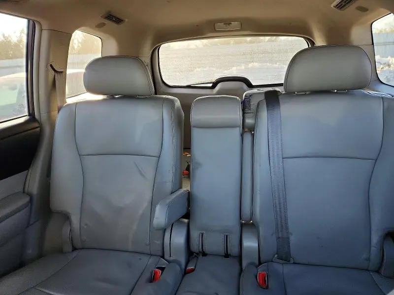 2011 TOYOTA HIGHLANDER BASE  