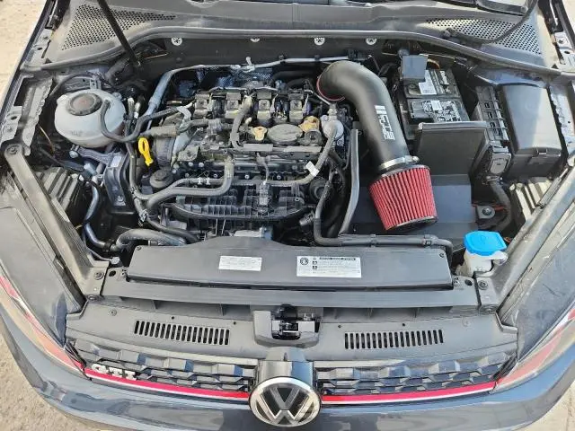 2018 VOLKSWAGEN GTI S/SE  