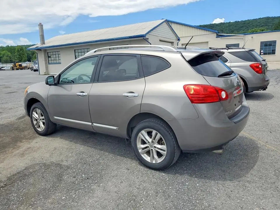 2013 NISSAN ROGUE S  