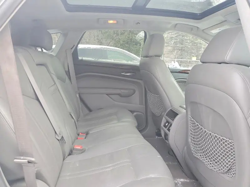 2011 CADILLAC SRX LUXURY COLLECTION  