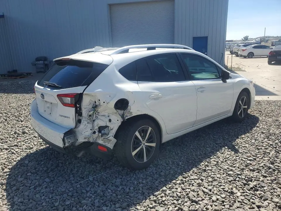 2022 SUBARU IMPREZA PREMIUM  