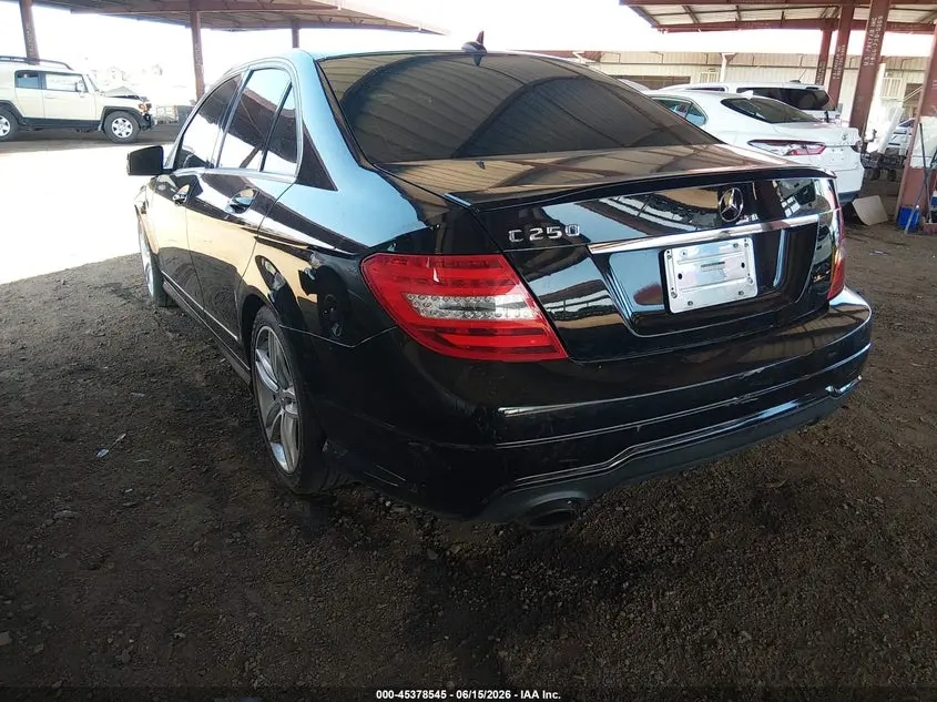 2013 MERCEDES-BENZ C 250 SPORT