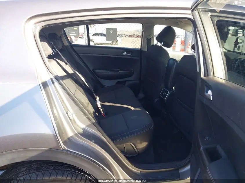 2017 KIA SPORTAGE LX