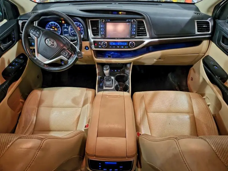 2015 TOYOTA HIGHLANDER LIMITED  