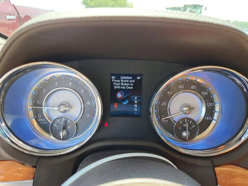 2013 CHRYSLER 300C   