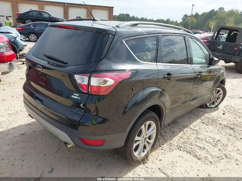 2018 FORD ESCAPE SE