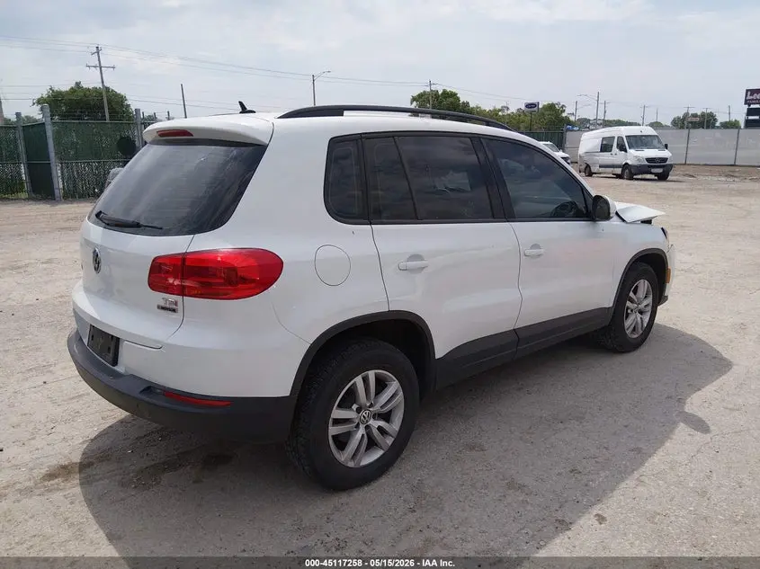 2016 VOLKSWAGEN TIGUAN S