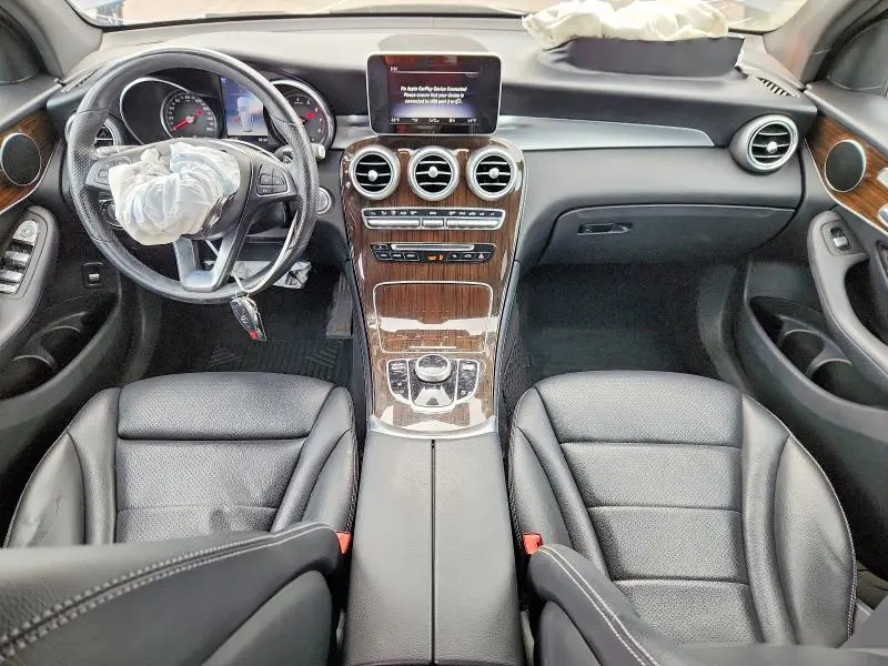 2019 MERCEDES-BENZ GLC 300 4MATIC  