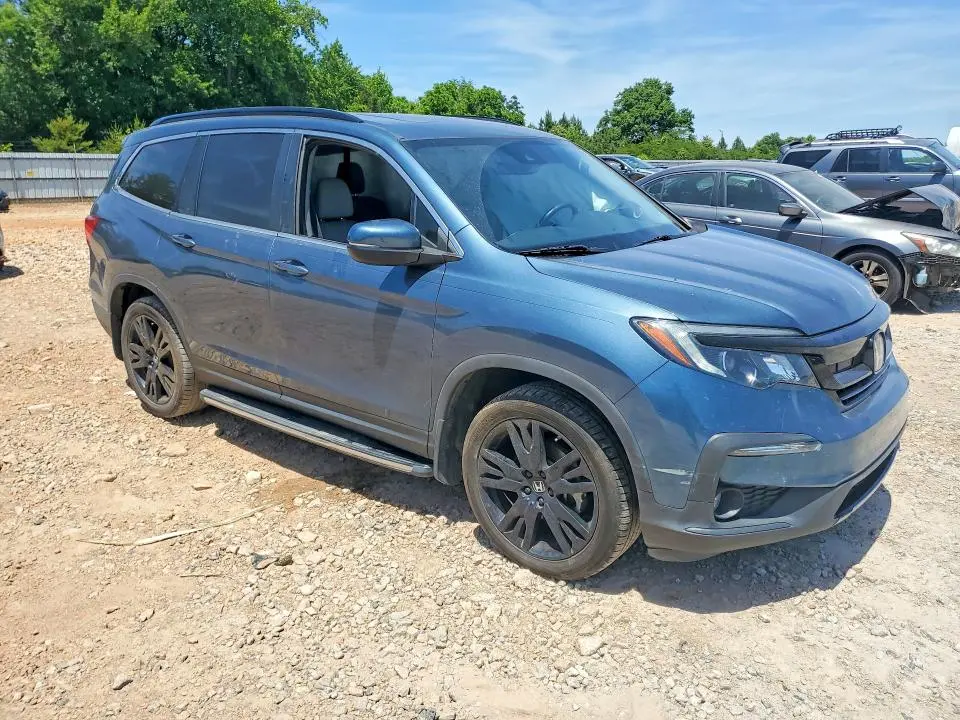 2022 HONDA PILOT SE  