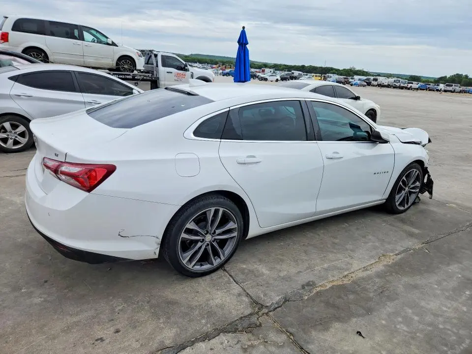 2022 CHEVROLET MALIBU LT  