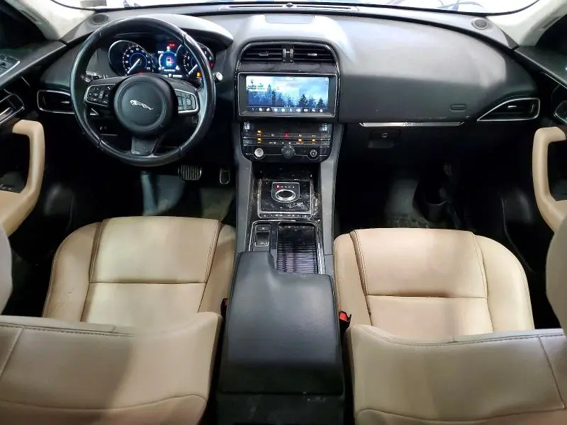 2019 JAGUAR F-PACE   