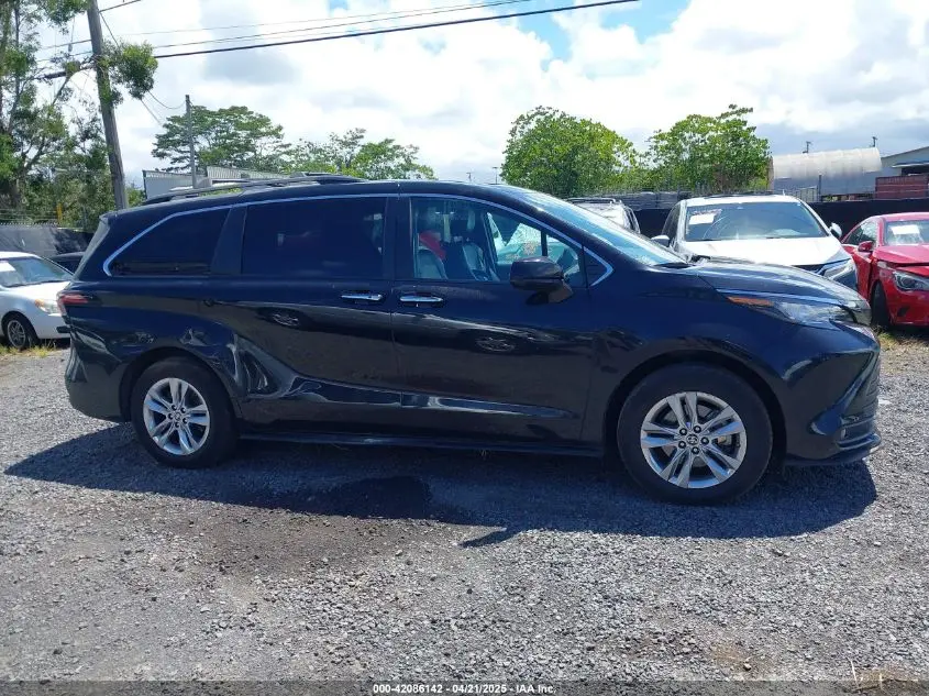 2022 TOYOTA SIENNA XLE WOODLAND EDITION