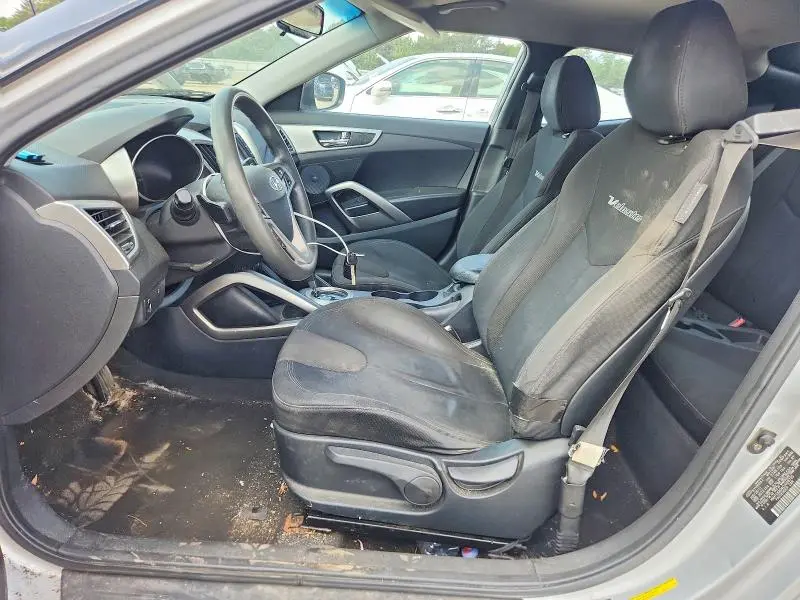 2012 HYUNDAI VELOSTER BASE  