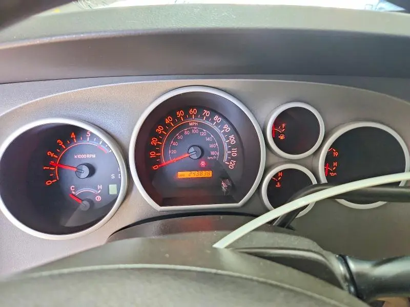 2011 TOYOTA TUNDRA DOUBLE CAB SR5  