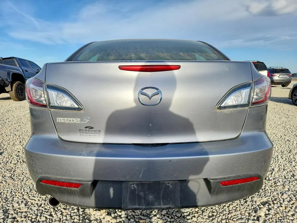 2011 MAZDA 3 I  