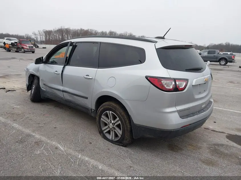 2017 CHEVROLET TRAVERSE LS